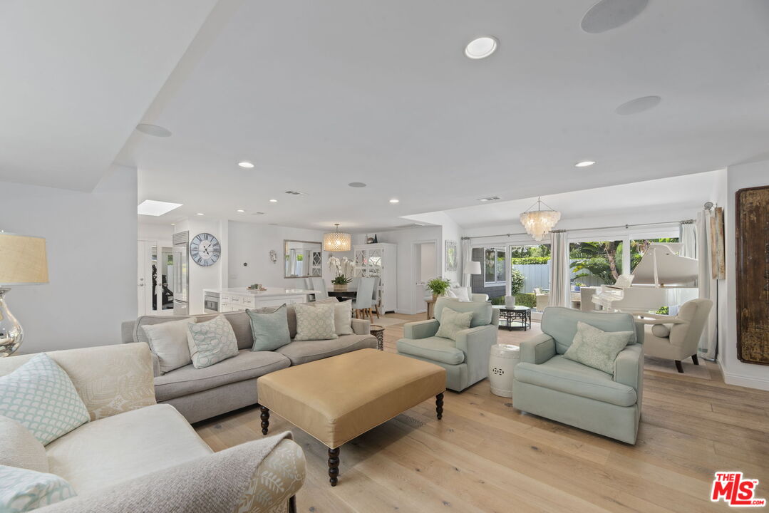 207 10th Street
