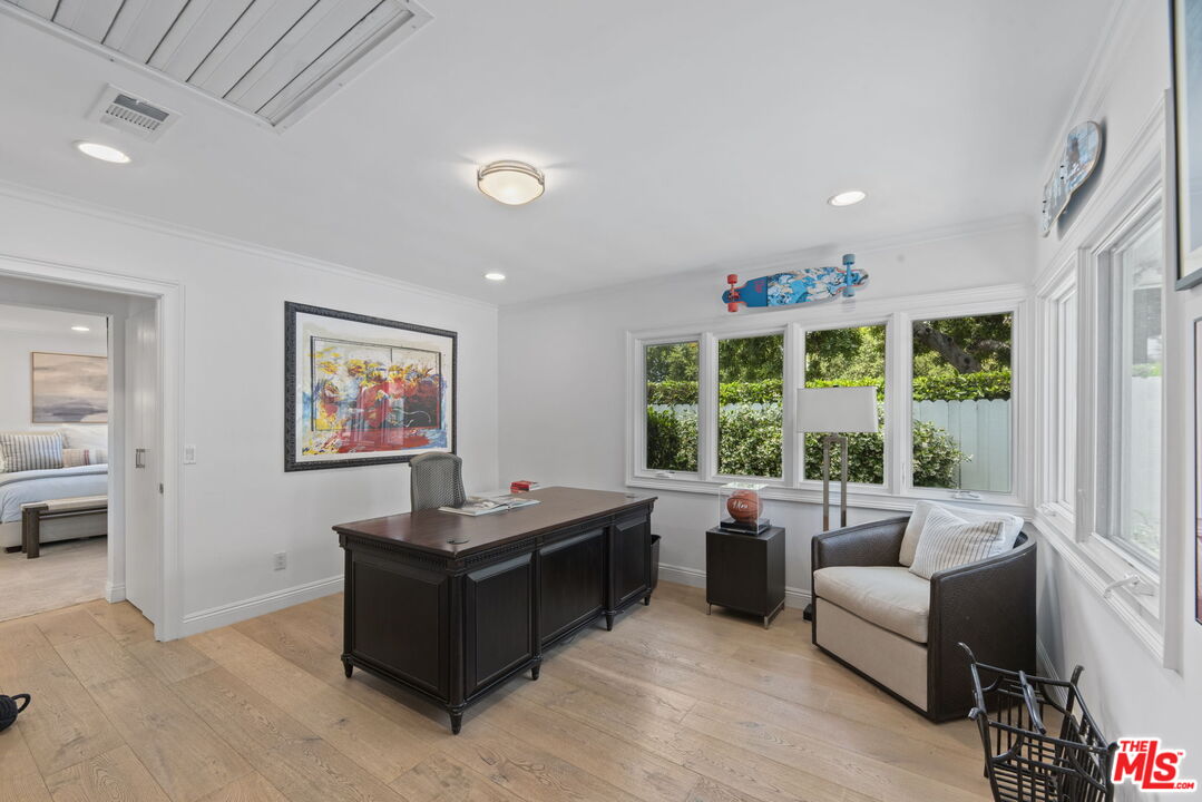 207 10th Street