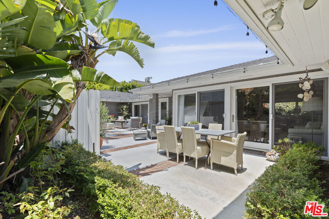 207 10th Street