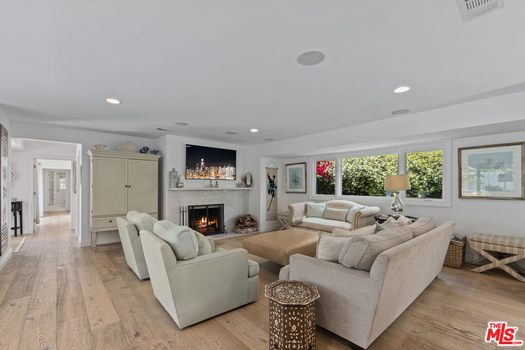 207 10th Street
