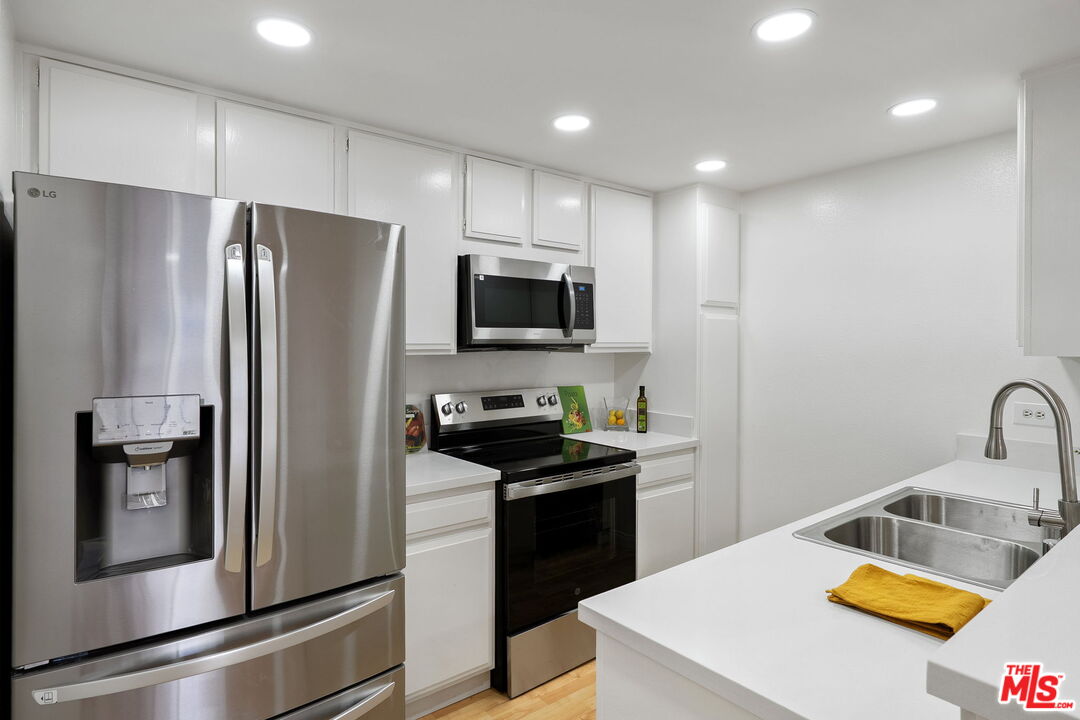 10535 Wilshire Blvd Unit: 410