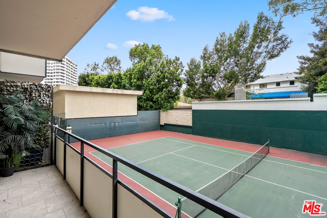 10535 Wilshire Blvd Unit: 410