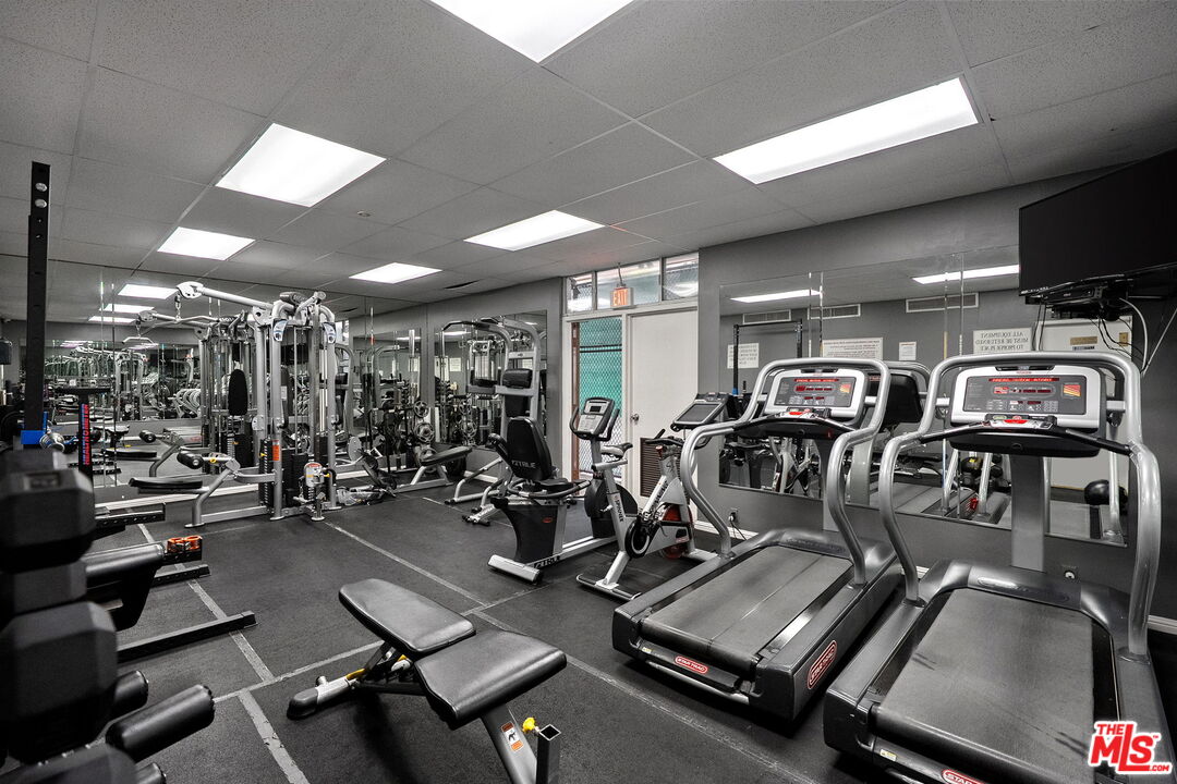 10535 Wilshire Blvd Unit: 410