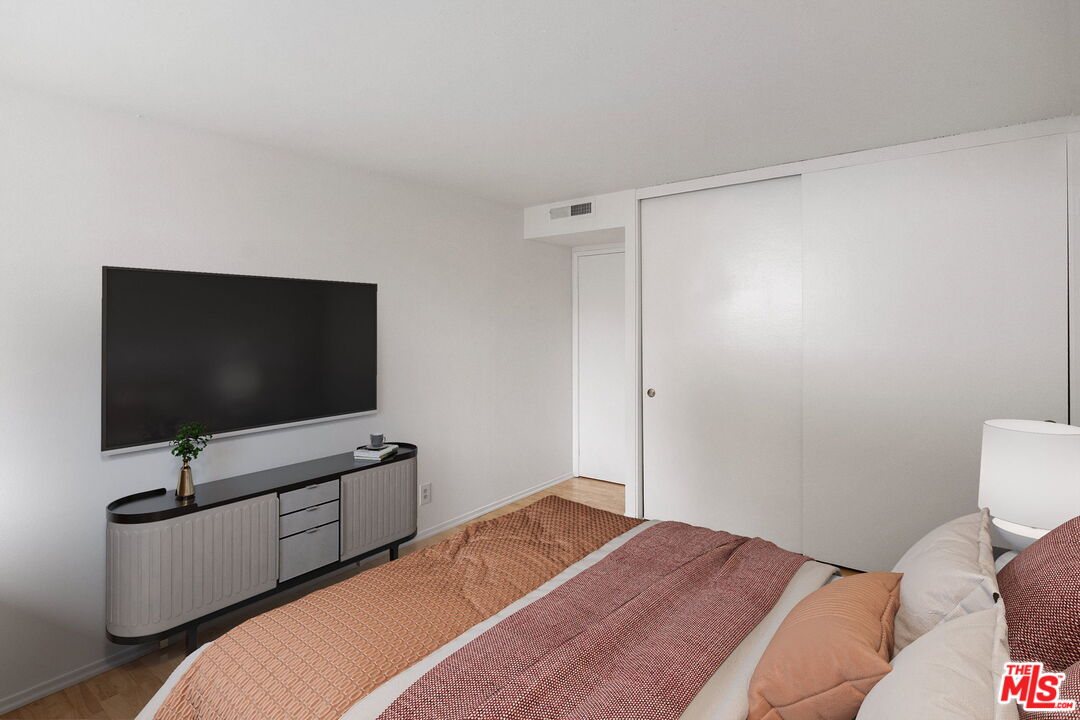10535 Wilshire Blvd Unit: 410