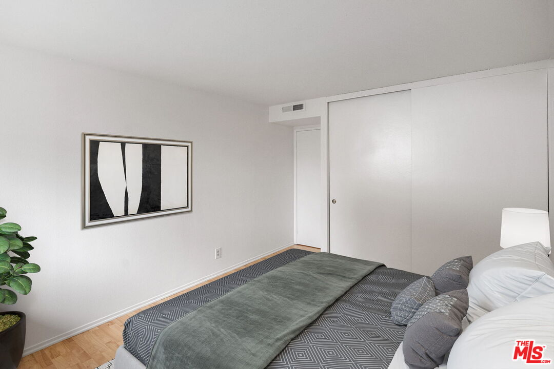 10535 Wilshire Blvd Unit: 410