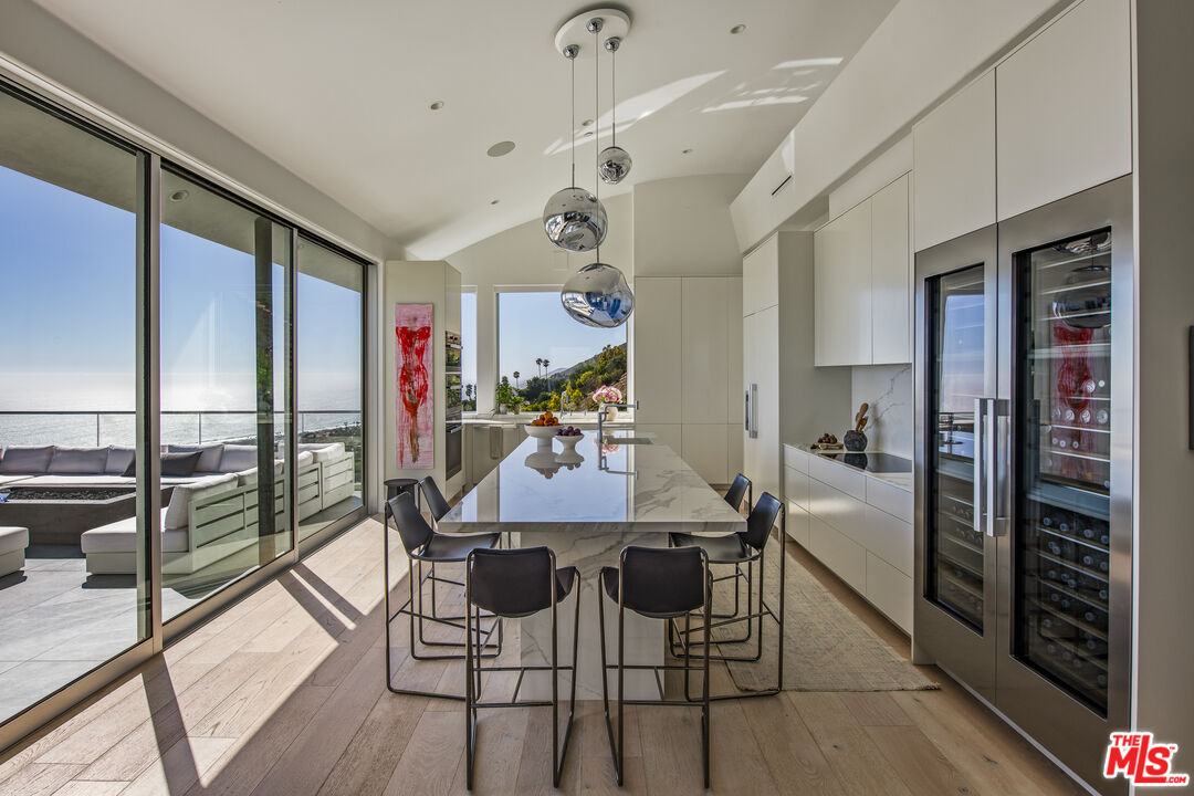 5353 Horizon Dr