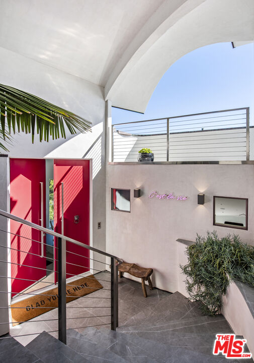 5353 Horizon Dr