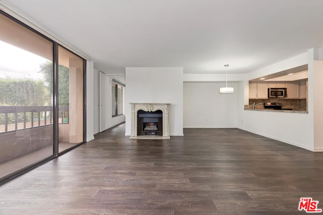 10590 Wilshire Blvd Unit: 302