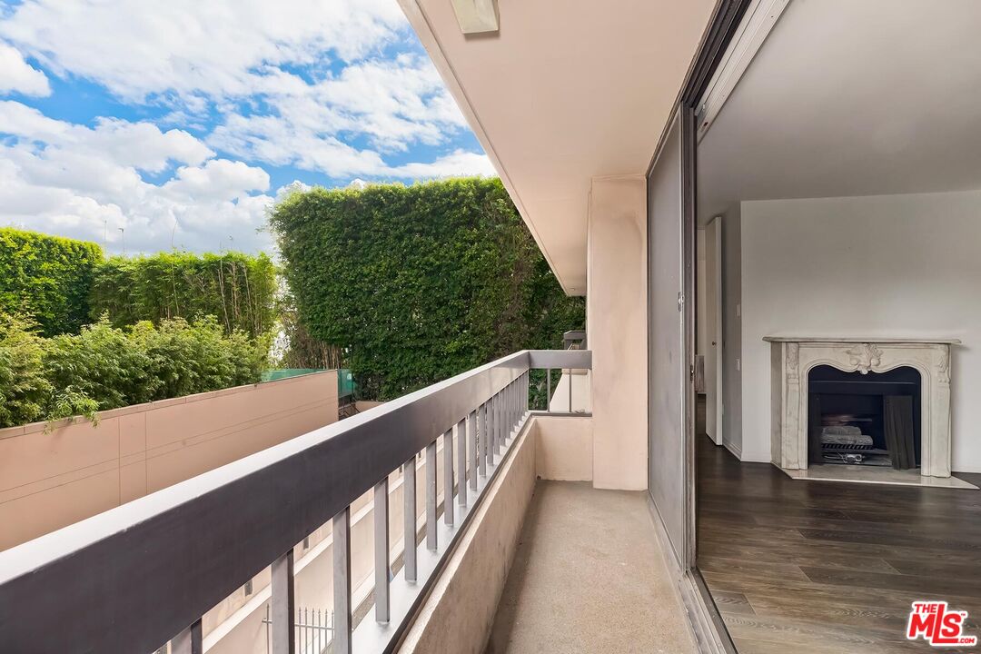10590 Wilshire Blvd Unit: 302