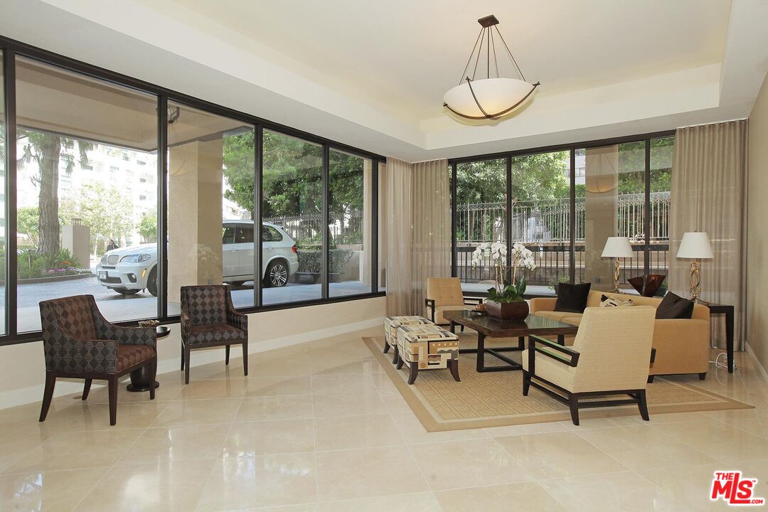 10590 Wilshire Blvd Unit: 302