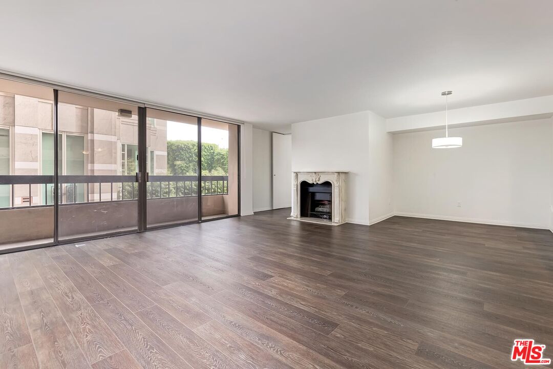 10590 Wilshire Blvd Unit: 302