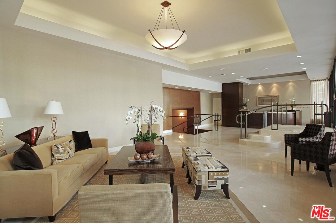 10590 Wilshire Blvd Unit: 302