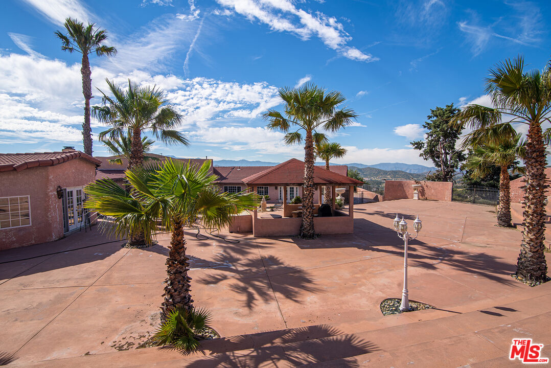 35931 Via Famero Dr