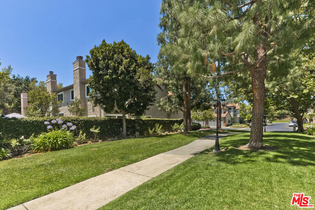 29700 Windsong Lane