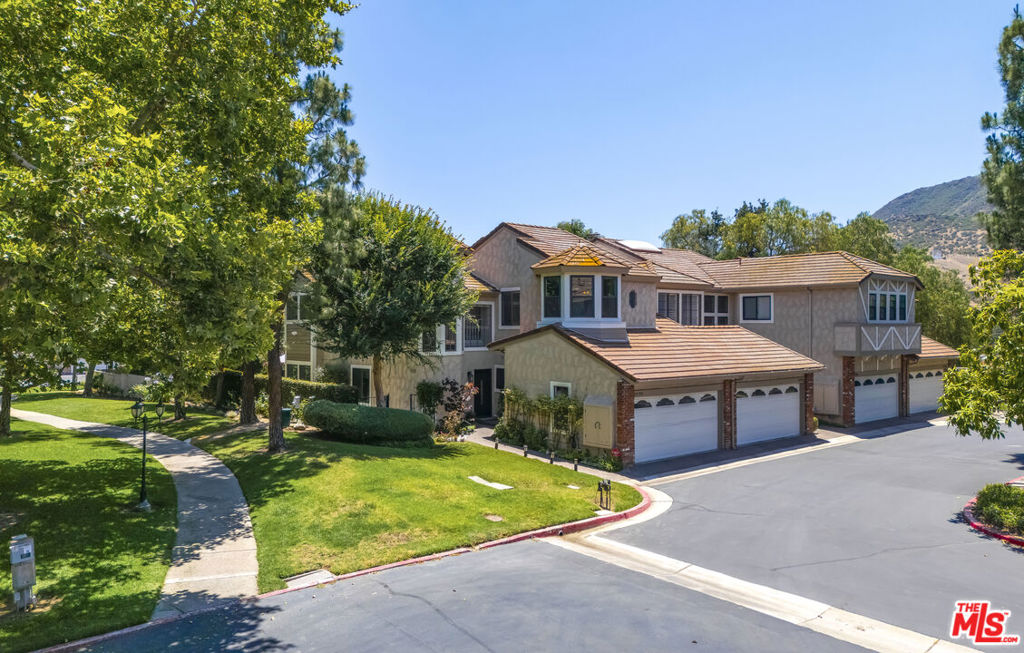 29700 Windsong Lane
