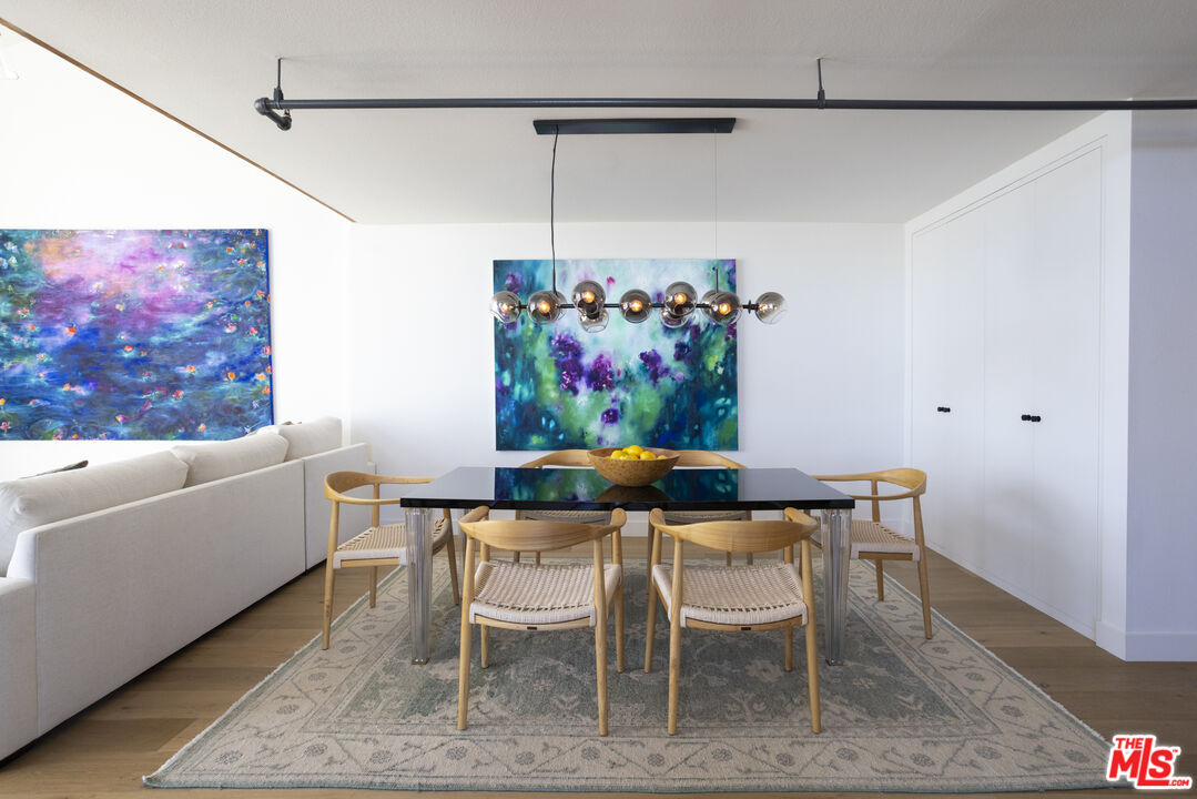 4115 Glencoe Ave Unit: 414