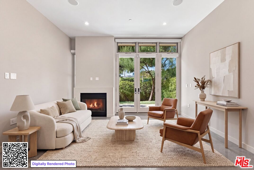 744 Marine St