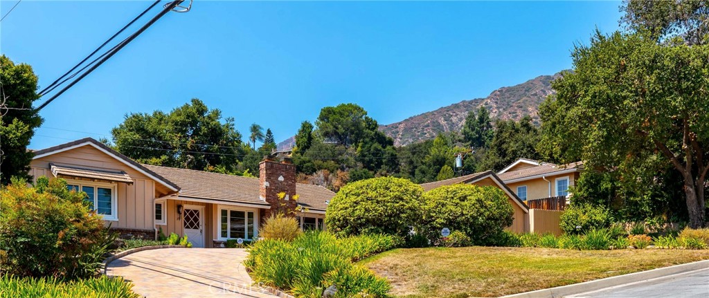 2011 Canyon Road