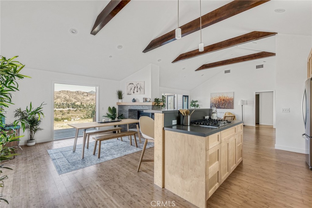 10763 Wheatland Avenue