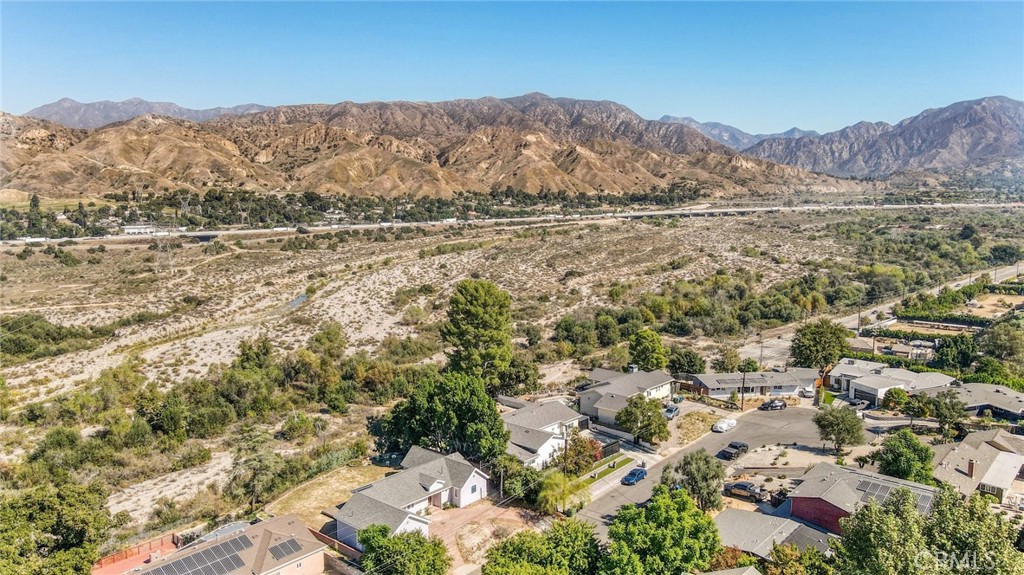 10763 Wheatland Avenue