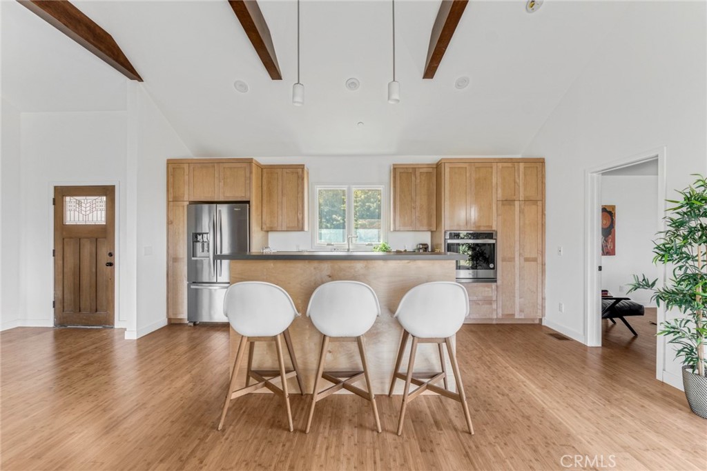 10763 Wheatland Avenue