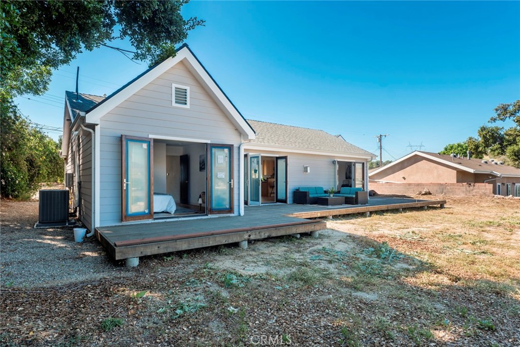 10763 Wheatland Avenue