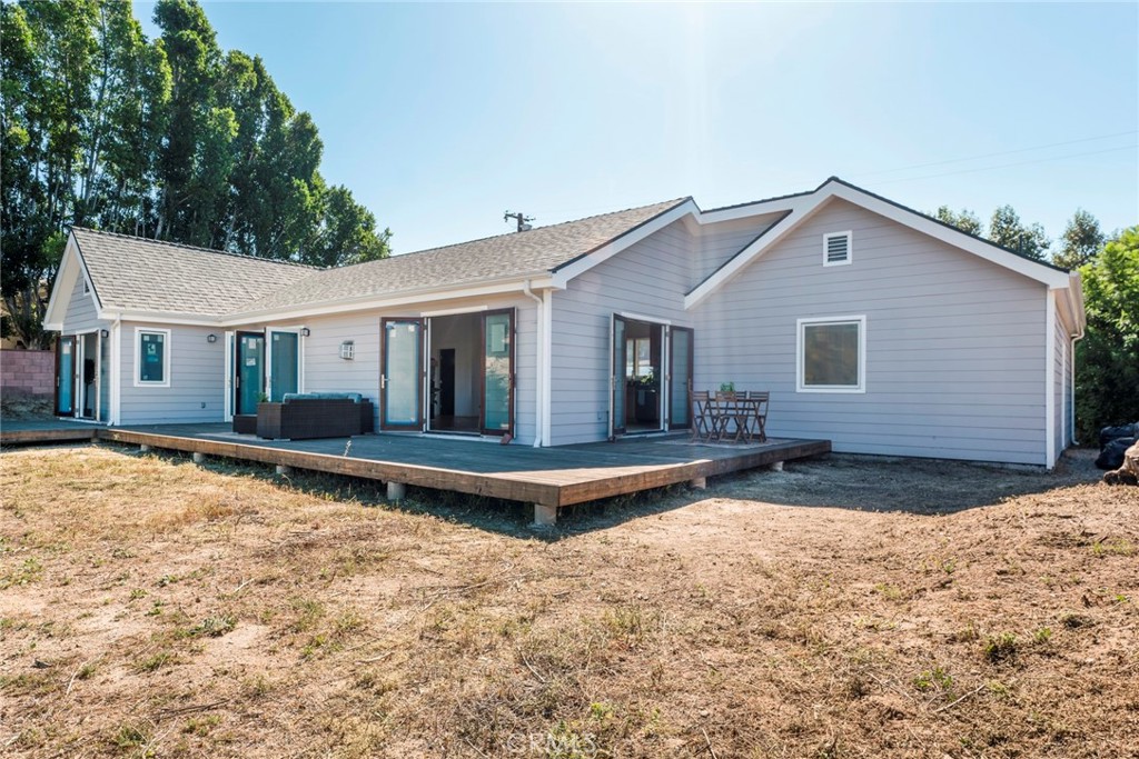 10763 Wheatland Avenue