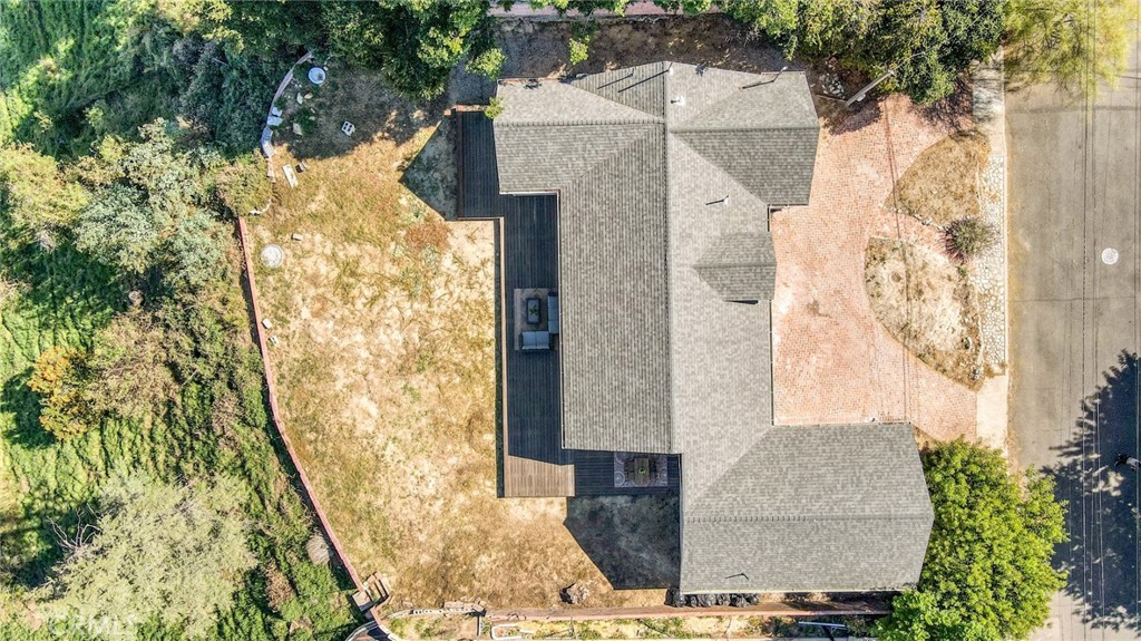 10763 Wheatland Avenue