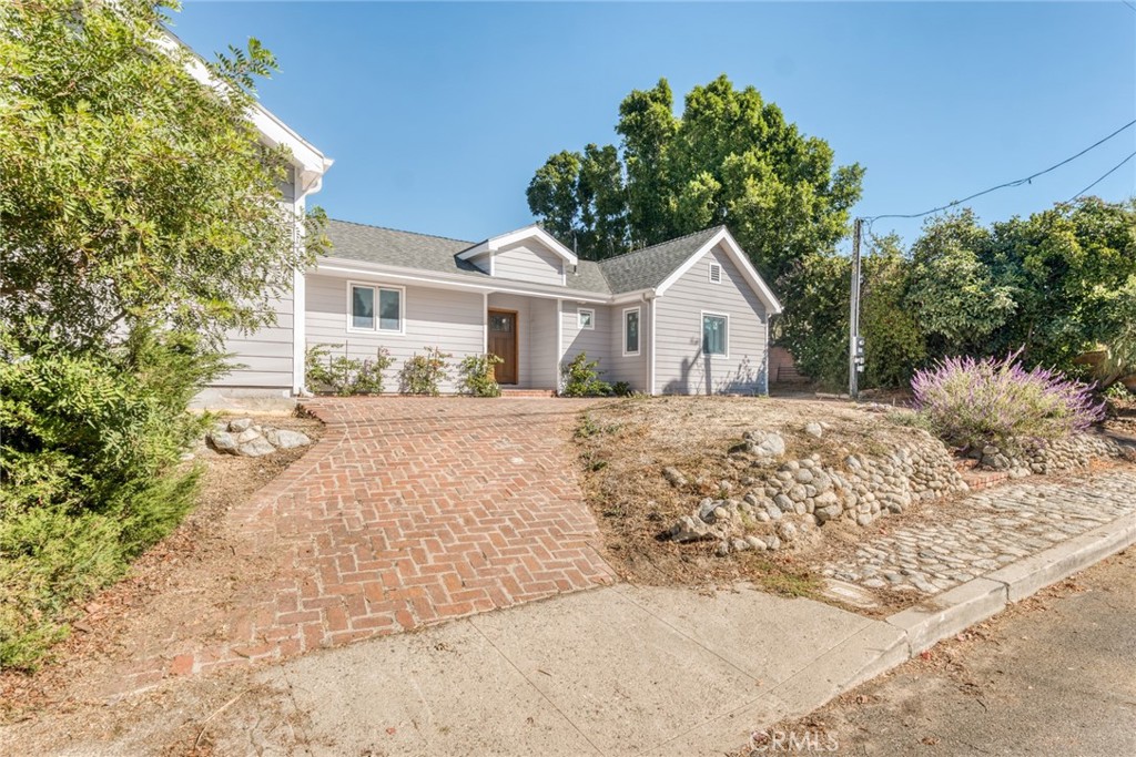 10763 Wheatland Avenue