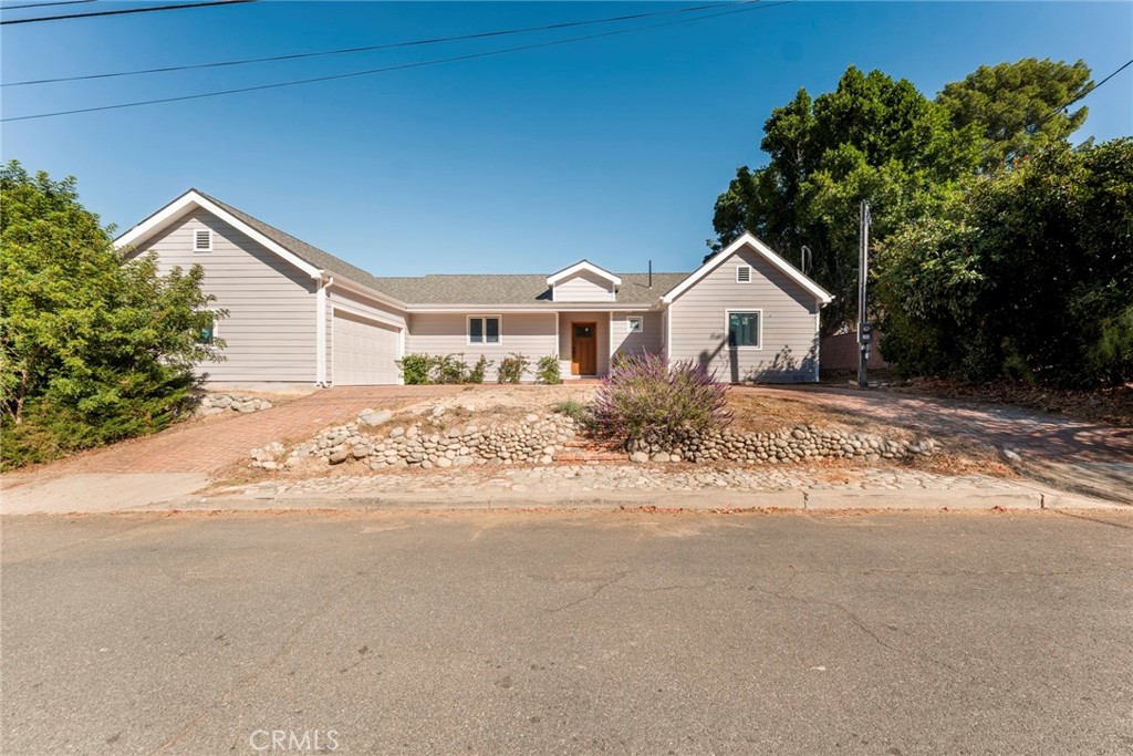 10763 Wheatland Avenue