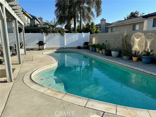 11628 Blue Jay LN