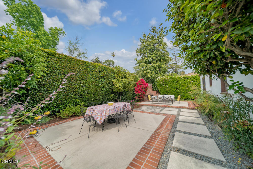 715 Highland Street