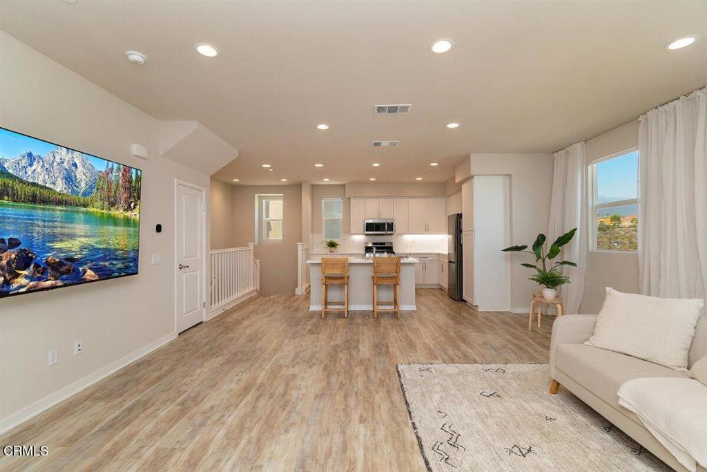 723 Heritage Lane