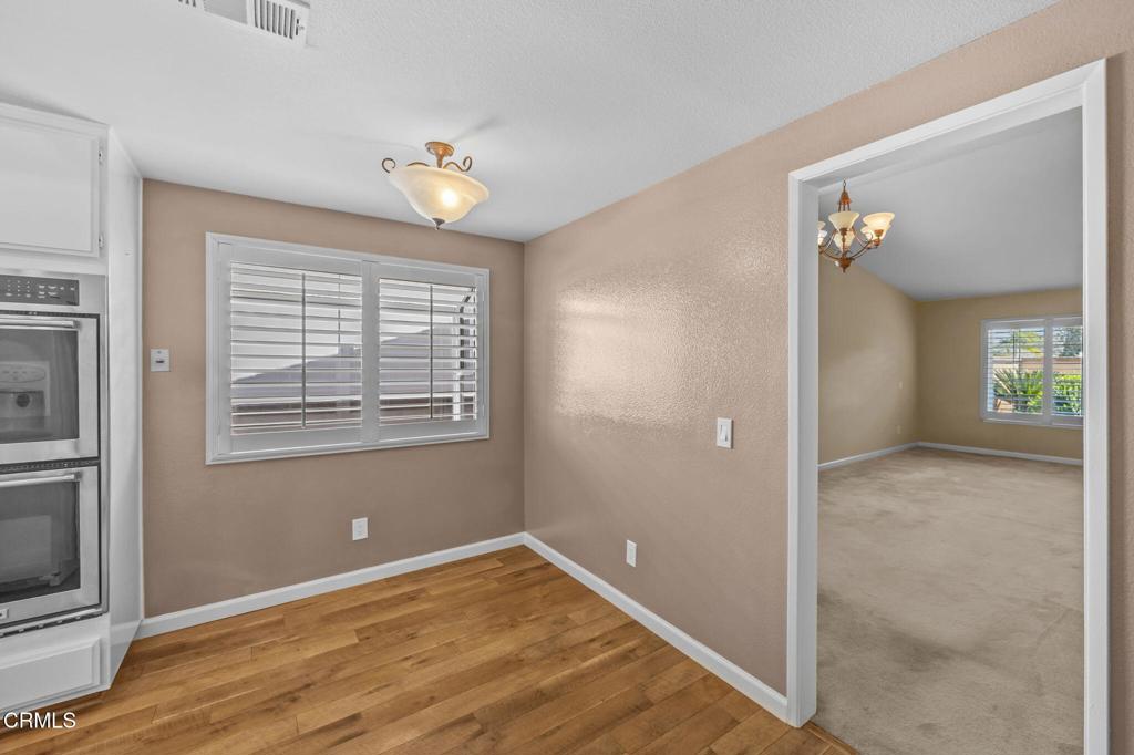 2061 N Albright Avenue