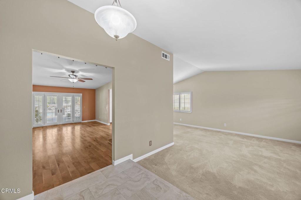 2061 N Albright Avenue