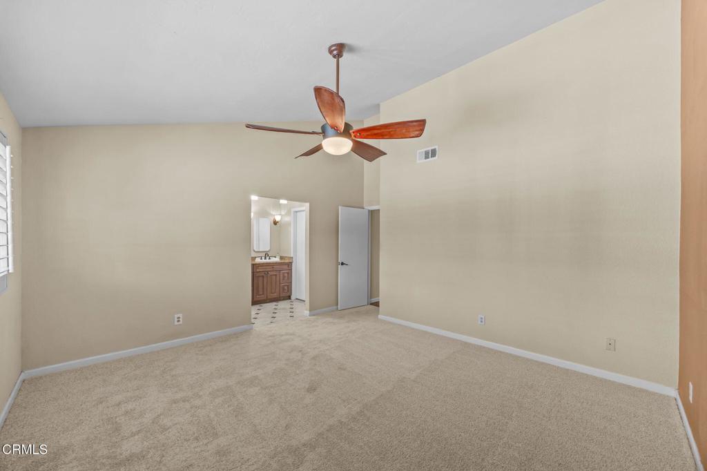 2061 N Albright Avenue