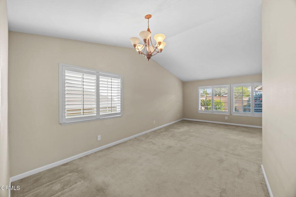 2061 N Albright Avenue