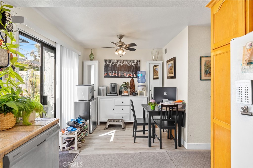 1910 W Palmyra Avenue 131