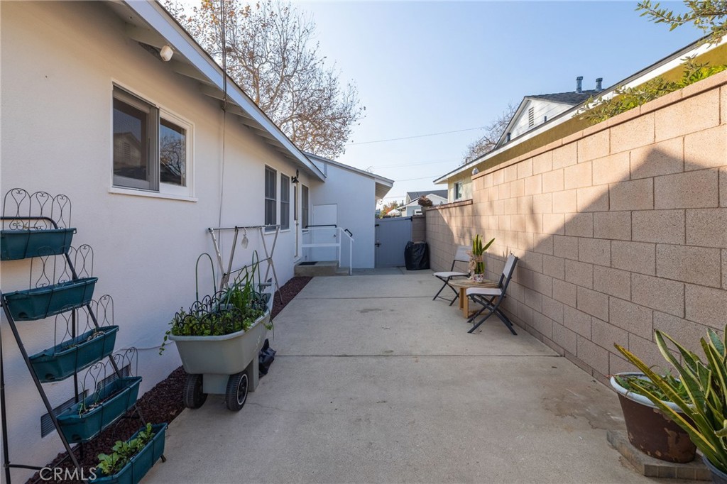 22010 Ocean Avenue