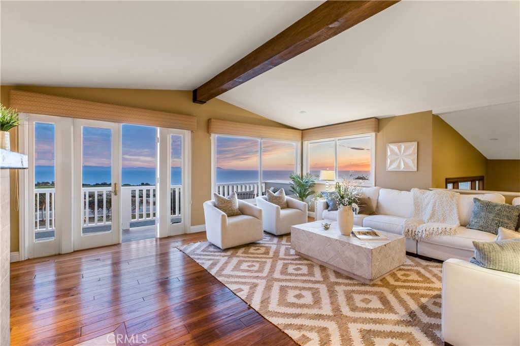 3951 Palos Verdes Drive South