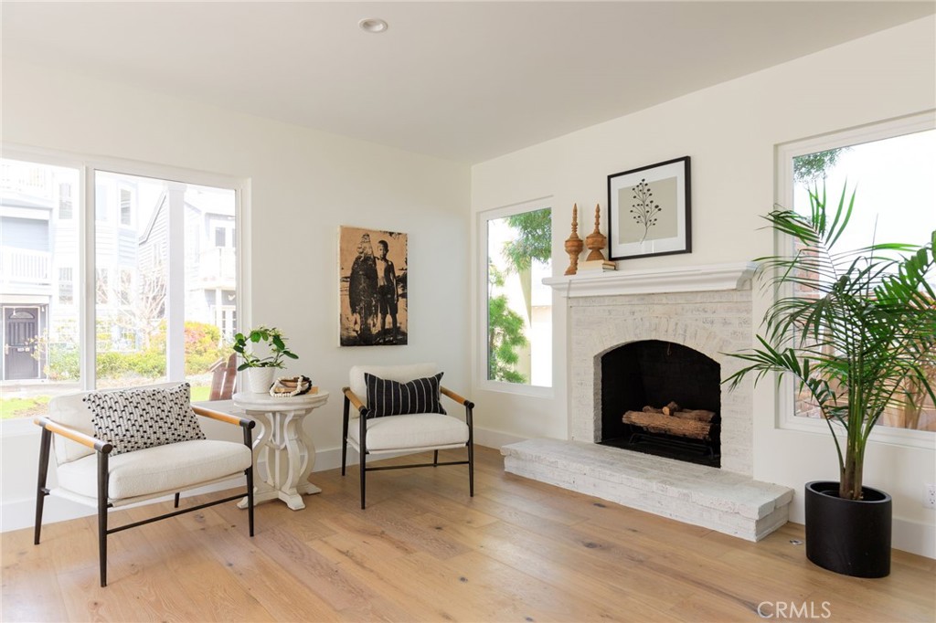 448 35th Street