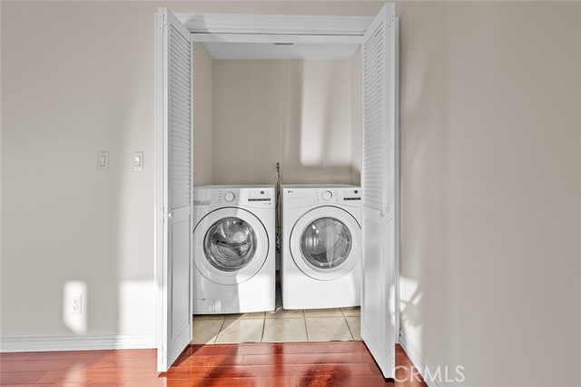 320 W Valencia AVE Unit: 202