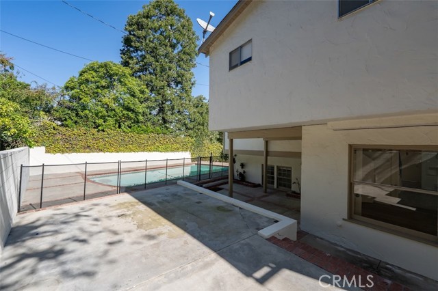 4045 Sunnyslope AVE