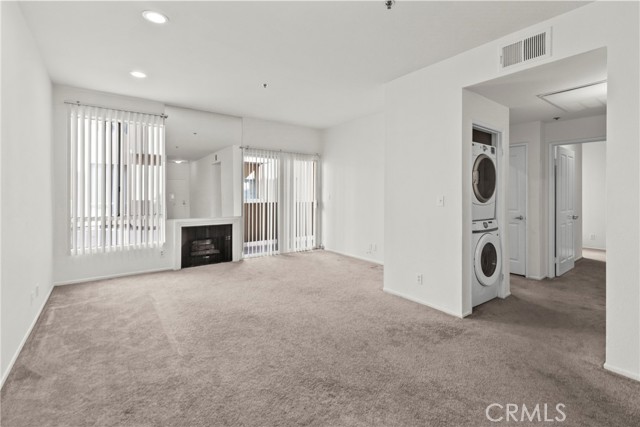 19350 Sherman Way Unit: 125