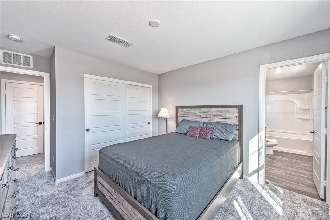 1018 Brilliant Meadow Avenue