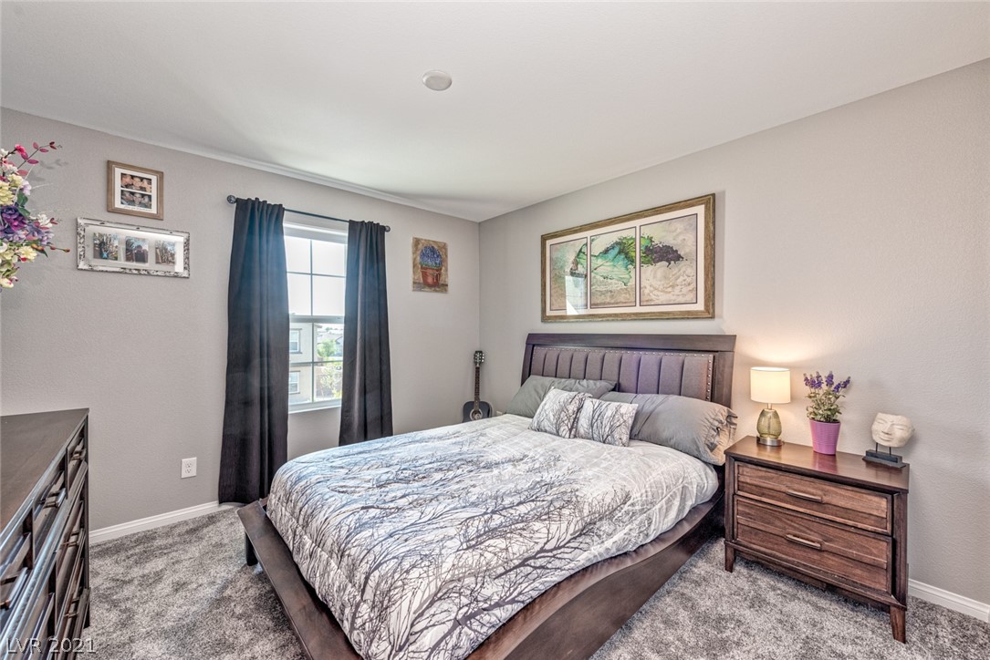 1018 Brilliant Meadow Avenue