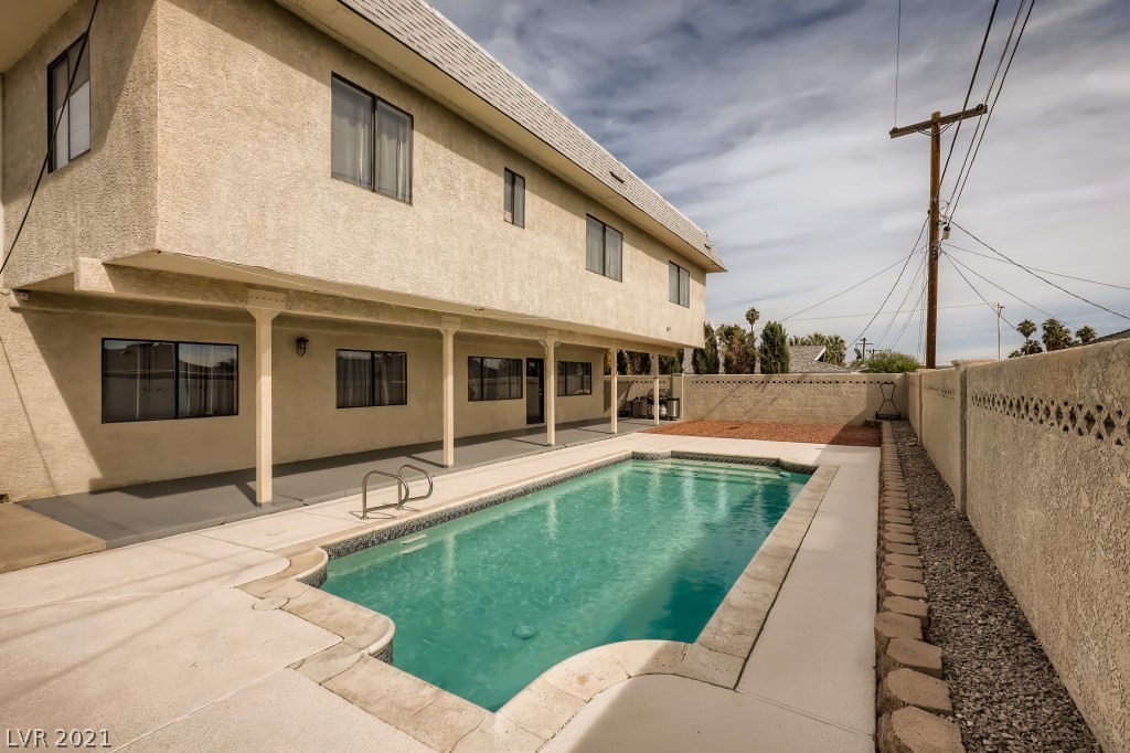 1530 Bonita Avenue