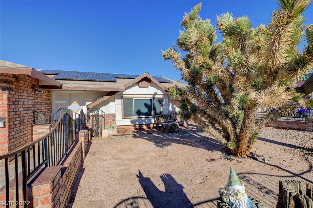 313 Estella Avenue