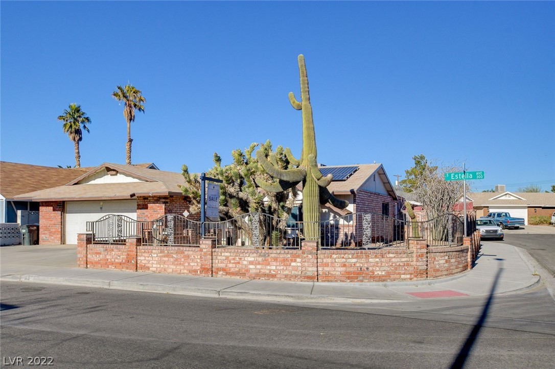 313 Estella Avenue