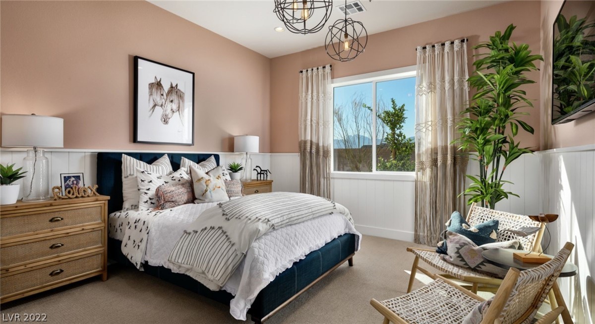 6195 Desert Flora Avenue